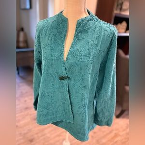 EUC Focus Casual Asymmetrical style High Low Jacket size M